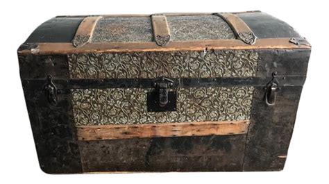 STEM in a STEAMer Trunk: A STEAM History from the Archives 